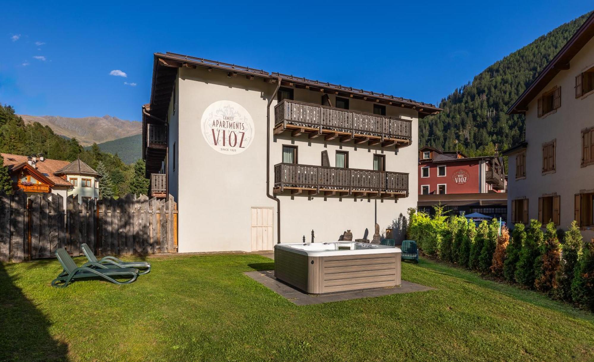 Hotel Vioz Antica Fonte di Peio Exterior foto